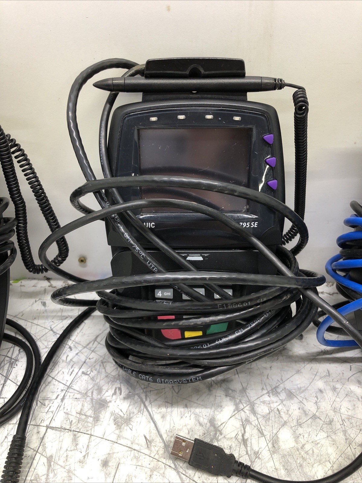 LOT OF 5 — UIC PP 795 SE Advanced Payment Terminal And Some Wires — READ DESC.
