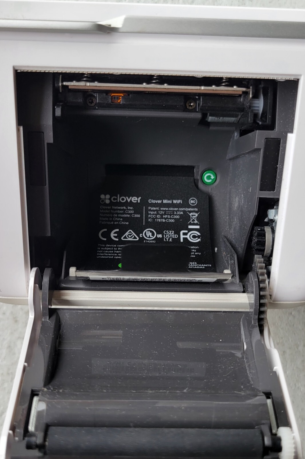 Clover Mini Wifi C300 – Card Reader / POS Point of Sale System, Pre-owned.