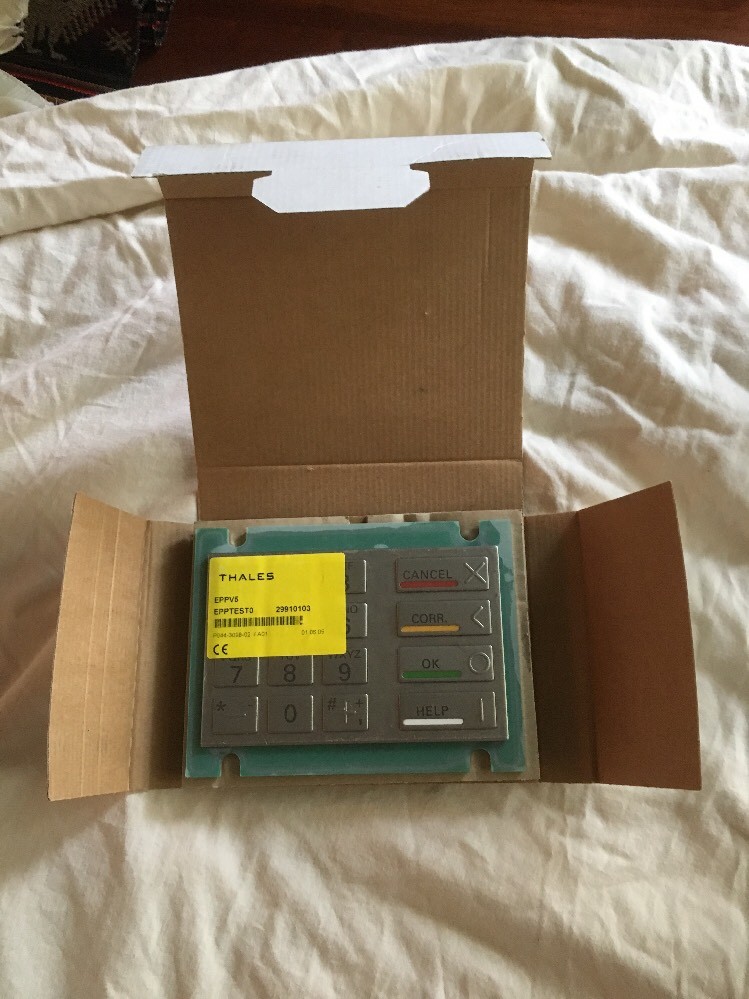 VERIFONE / HYPERCOM EXTERNAL SECURE HYBRID READER EPPV5 P944-3196-15