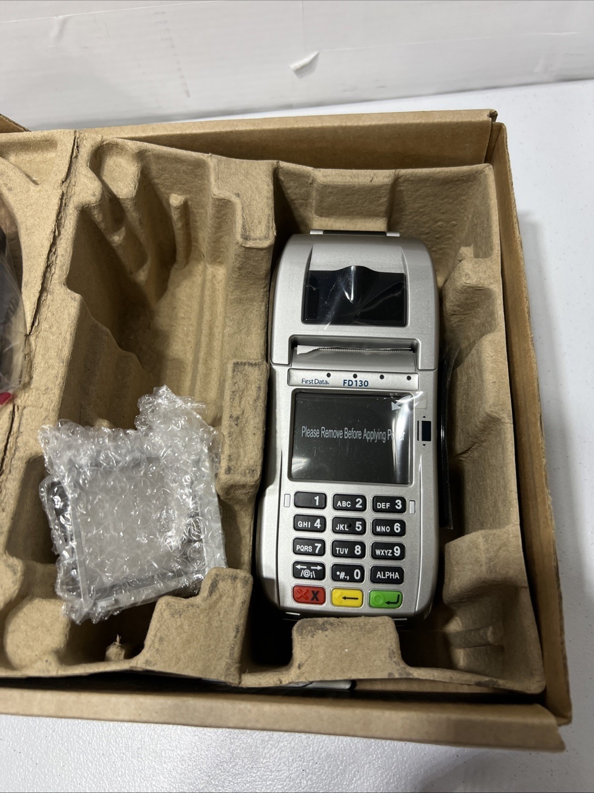 First Data FD130 Credit Card Terminal EMV NFC Payment Processor New In Box