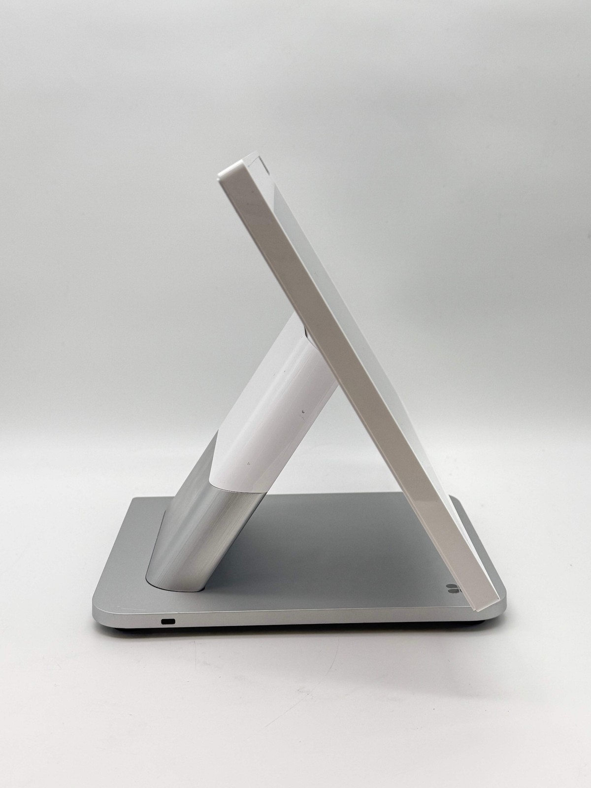 Broken Clover Station Duo Display S505 White For Parts