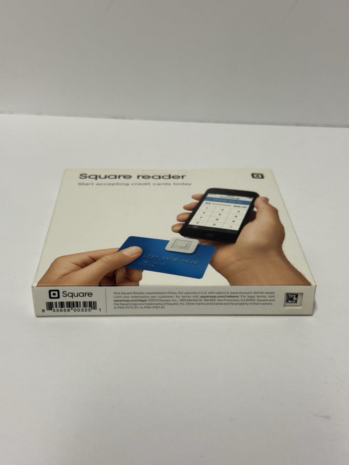 NEW Square Credit Card Reader for iPhone, iPad and Android