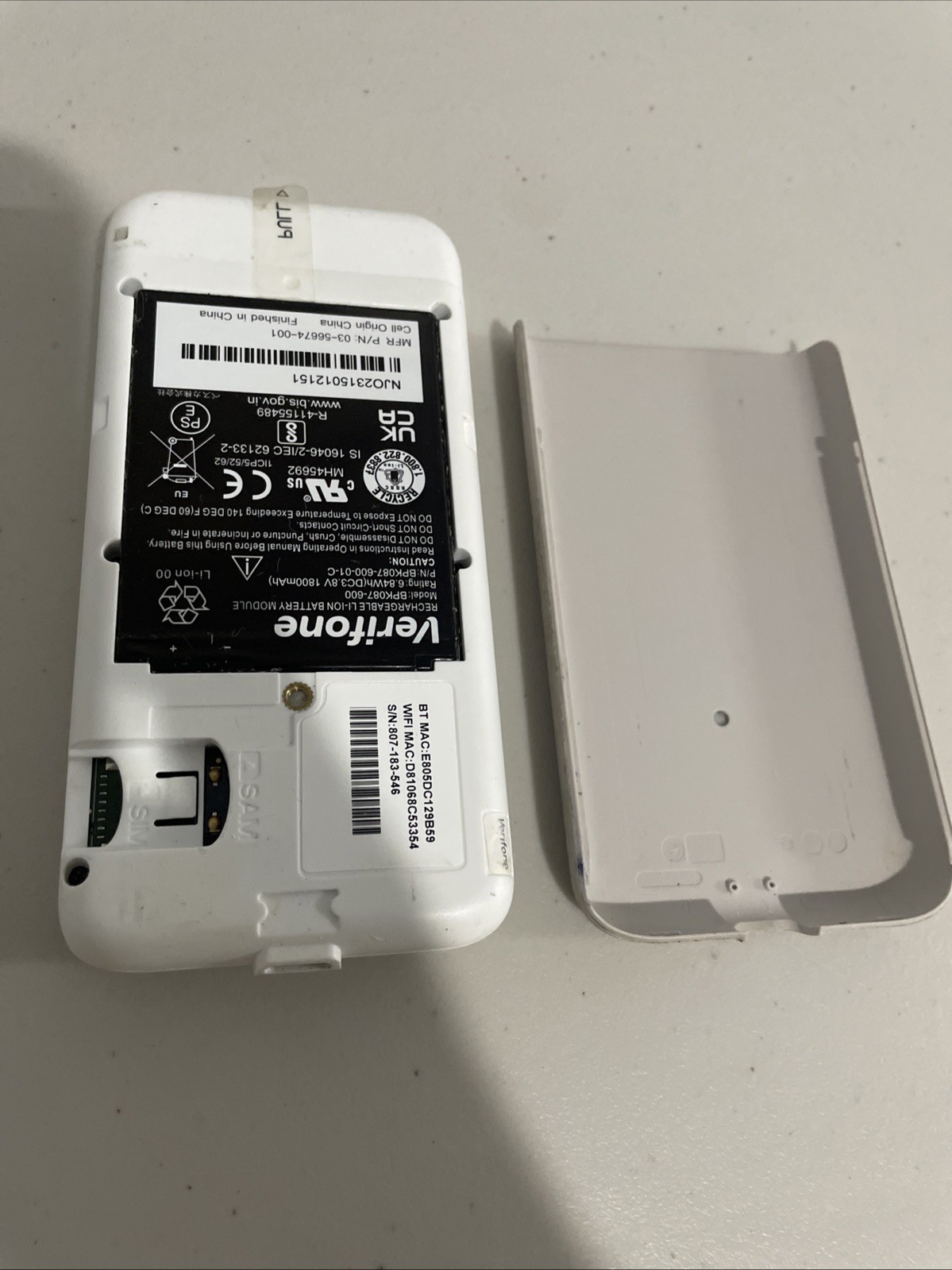 VeriFone e285 Model Mobile Payment Device Wi-Fi/Bluetooth BPK087-600 Parts Only
