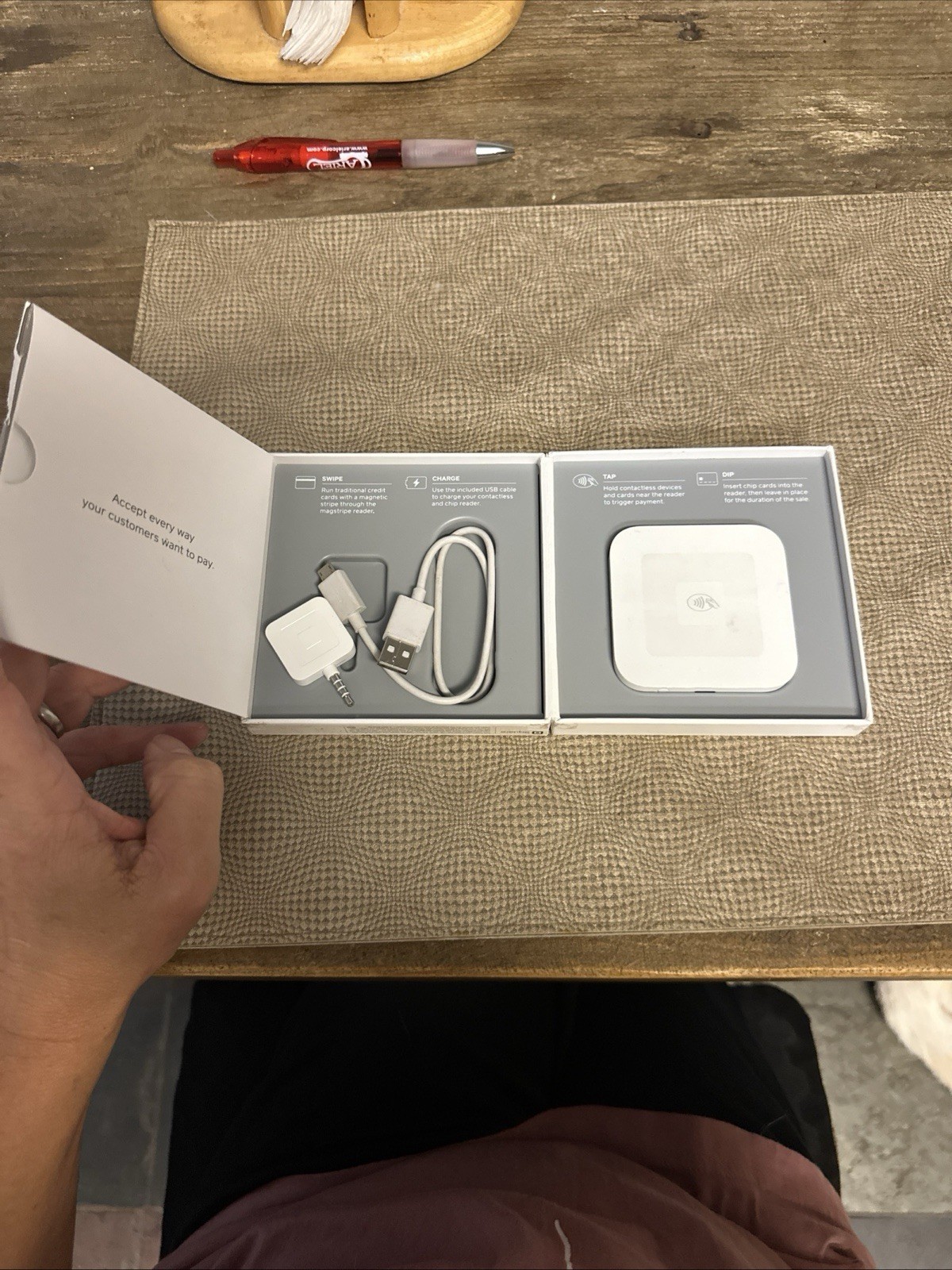 Square Reader 1st Generation Contactless POS Hardware 2AF3K-1SQHQ MODEL S6