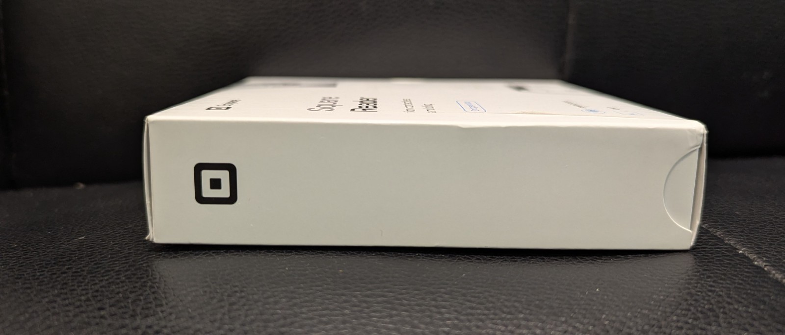 Square 2nd Generation White Portable Wireless Contactless and Chip Card Reader !