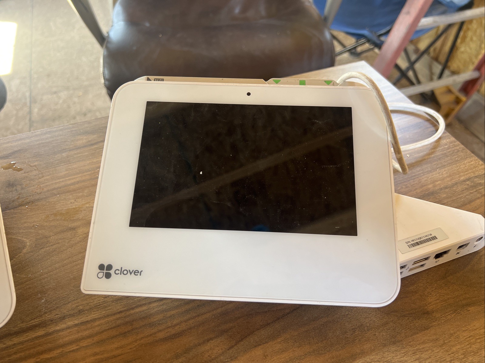 Clover Mini C302U POS System (Wi-Fi + Cellular) with USB Hub Excellent Condition