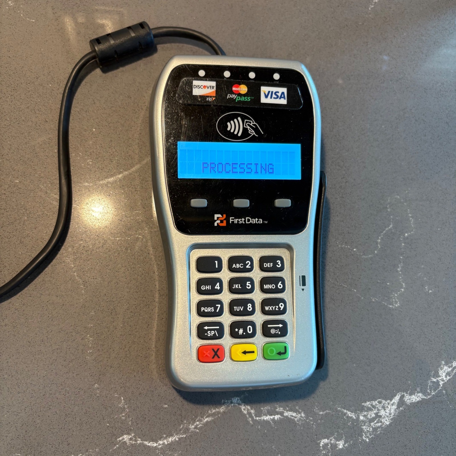 First Data FD35 Credit Card Terminal Reader Payment Processing System Processing