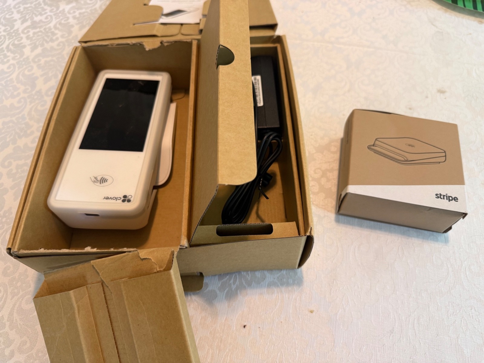 Clover Flex STARTER KIT (K400 cradle + Power Supply Adapter)