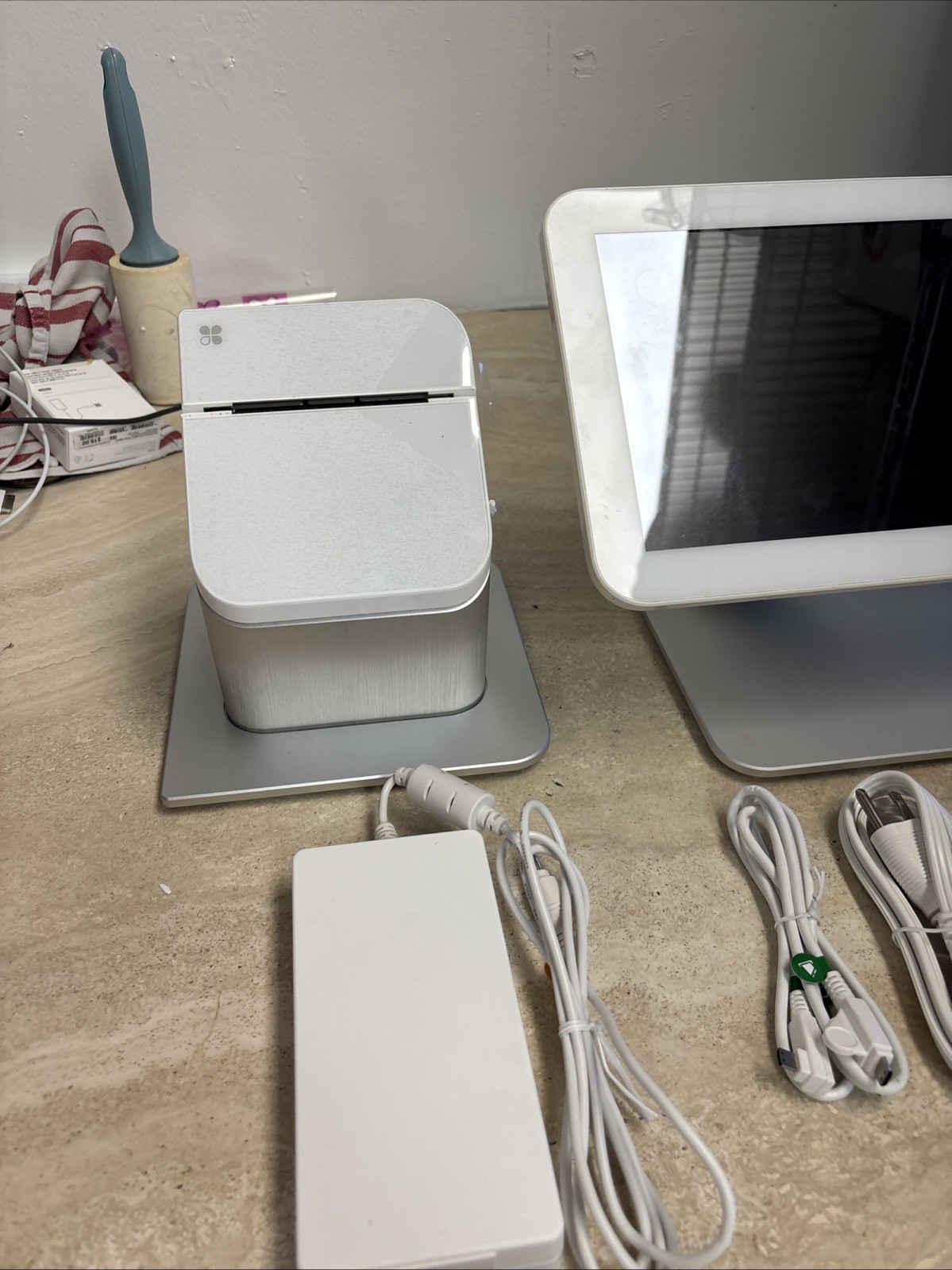 Clover C100 (Point Of Sale) System and Clover P100 High Speed Printer