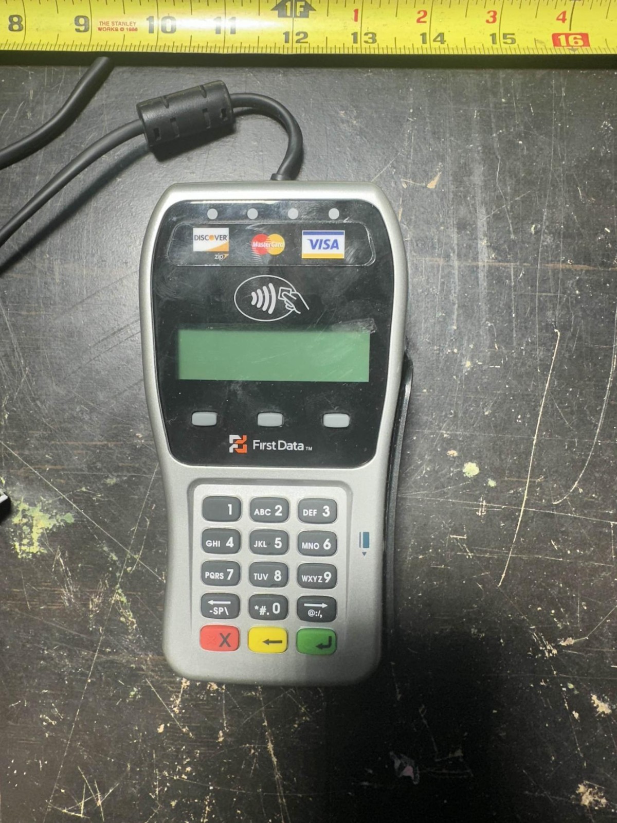 First Data FD-35 Pin Pad Credit Card Reader ApplePay Tap Chip Slide TESTED WORKS
