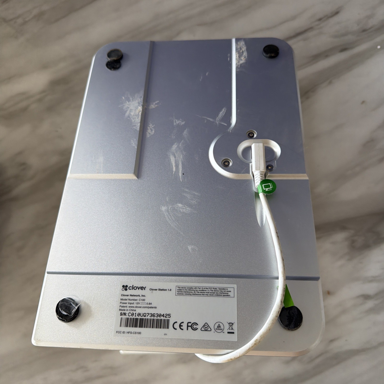 Clover 1.0 POS Station C100 And P100 With Cords And XAC Reader