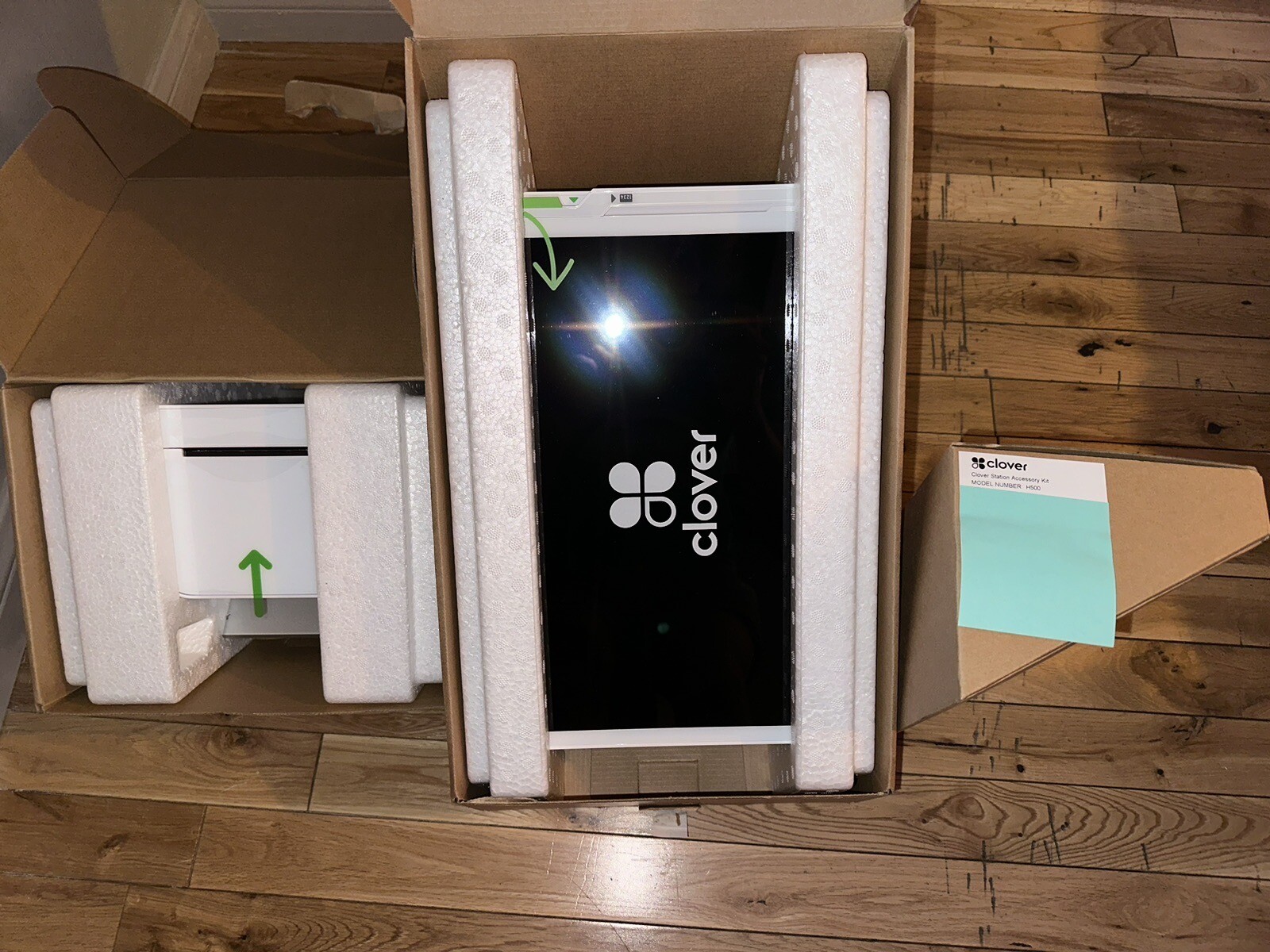 Clover C500 Station POS System w/ P500 Printer and Cables