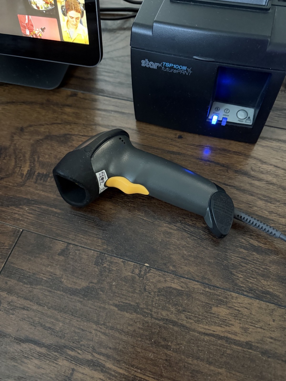 SQUARE REGISTER SPS1-01 WITH STAR TSPIII PRINTER AND SYMBOL BARCODE SCANNER