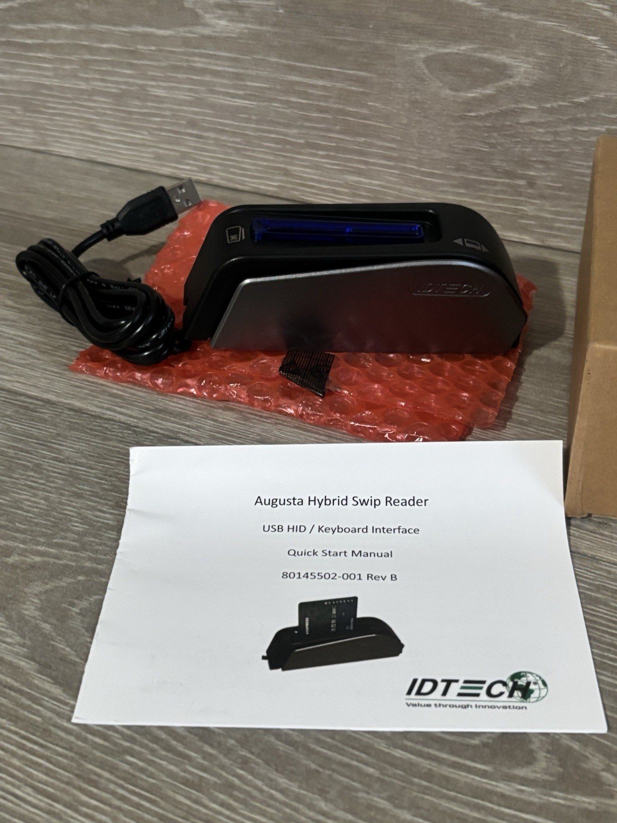 ID Tech Augusta, IDEM-251P, USB Chip and Magnetic Stripe Card Reader