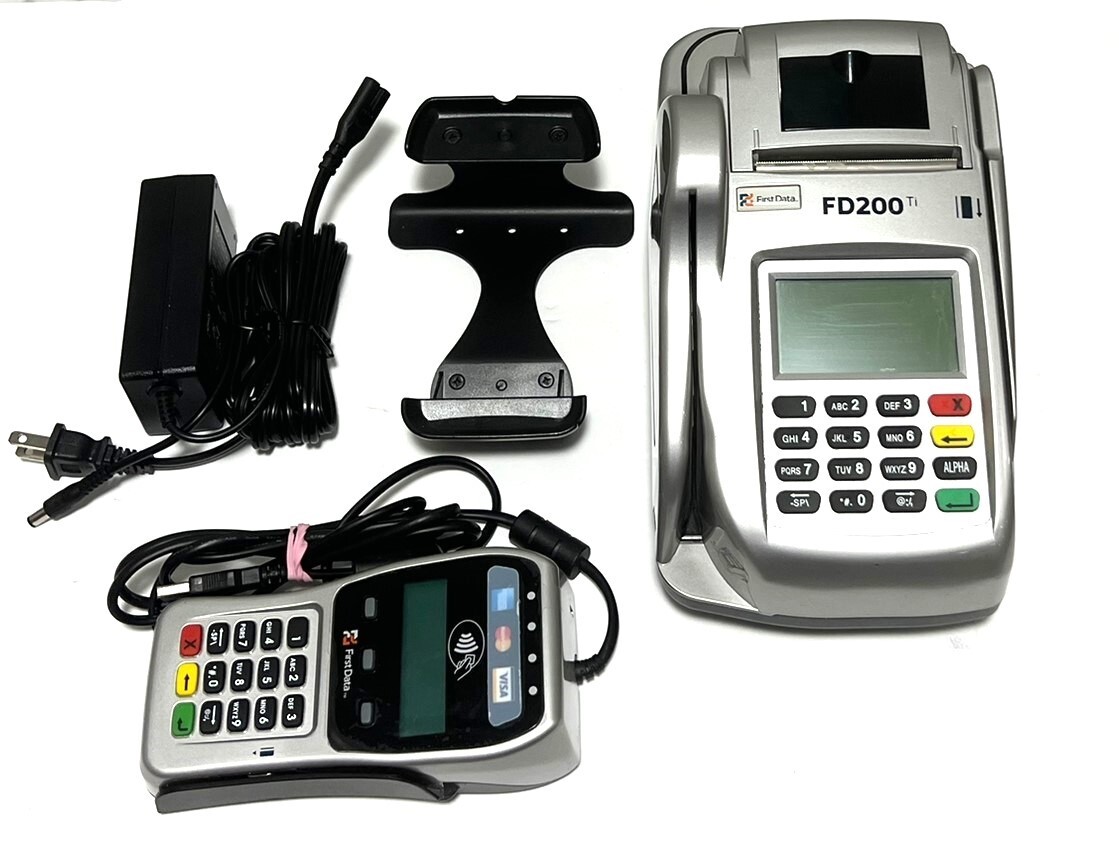 First Data FD200 Touchscreen Credit Card Terminal w/FD-35 Pin Pad Card Reader