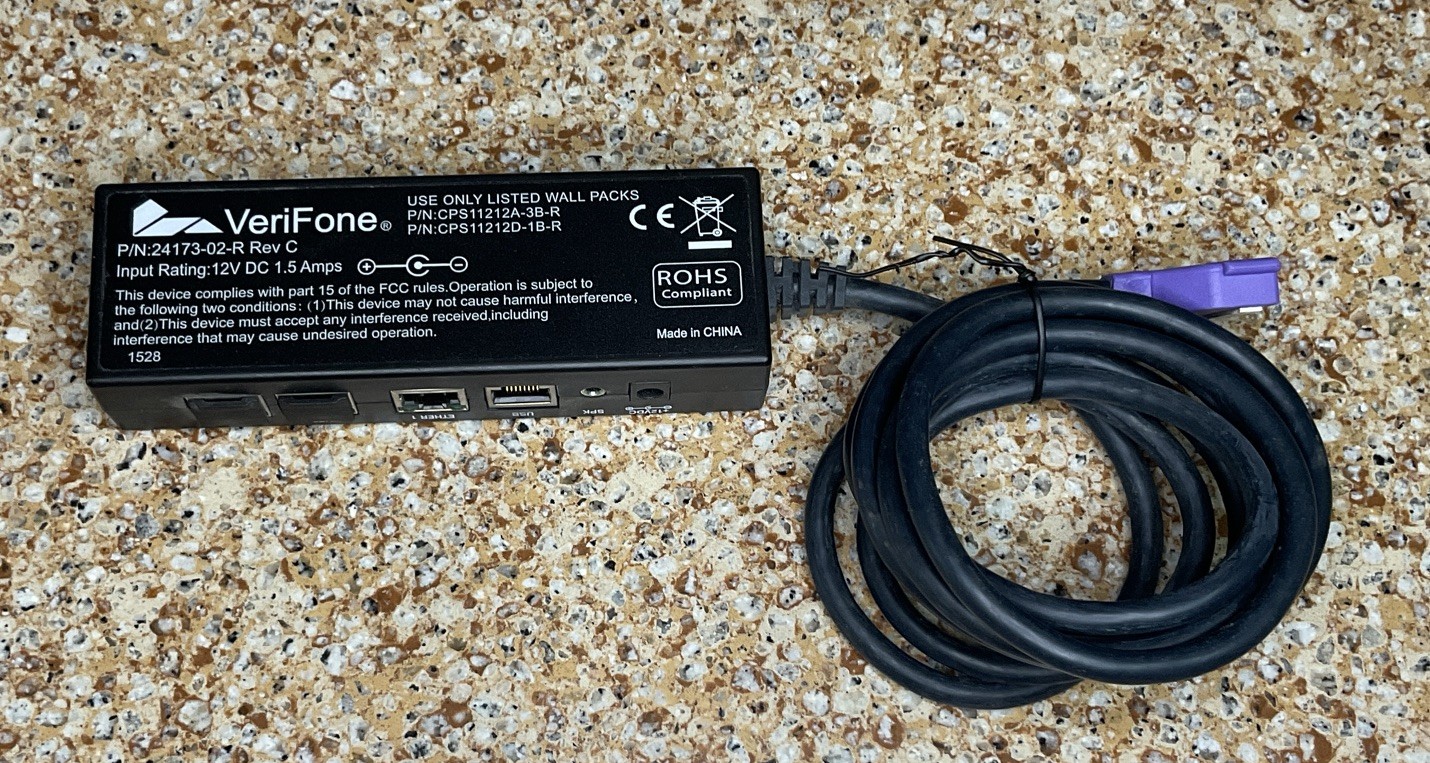 24173-02-R Verifone Purple Multiport Ethernet Switch w AC Adapter & Add’l Cables