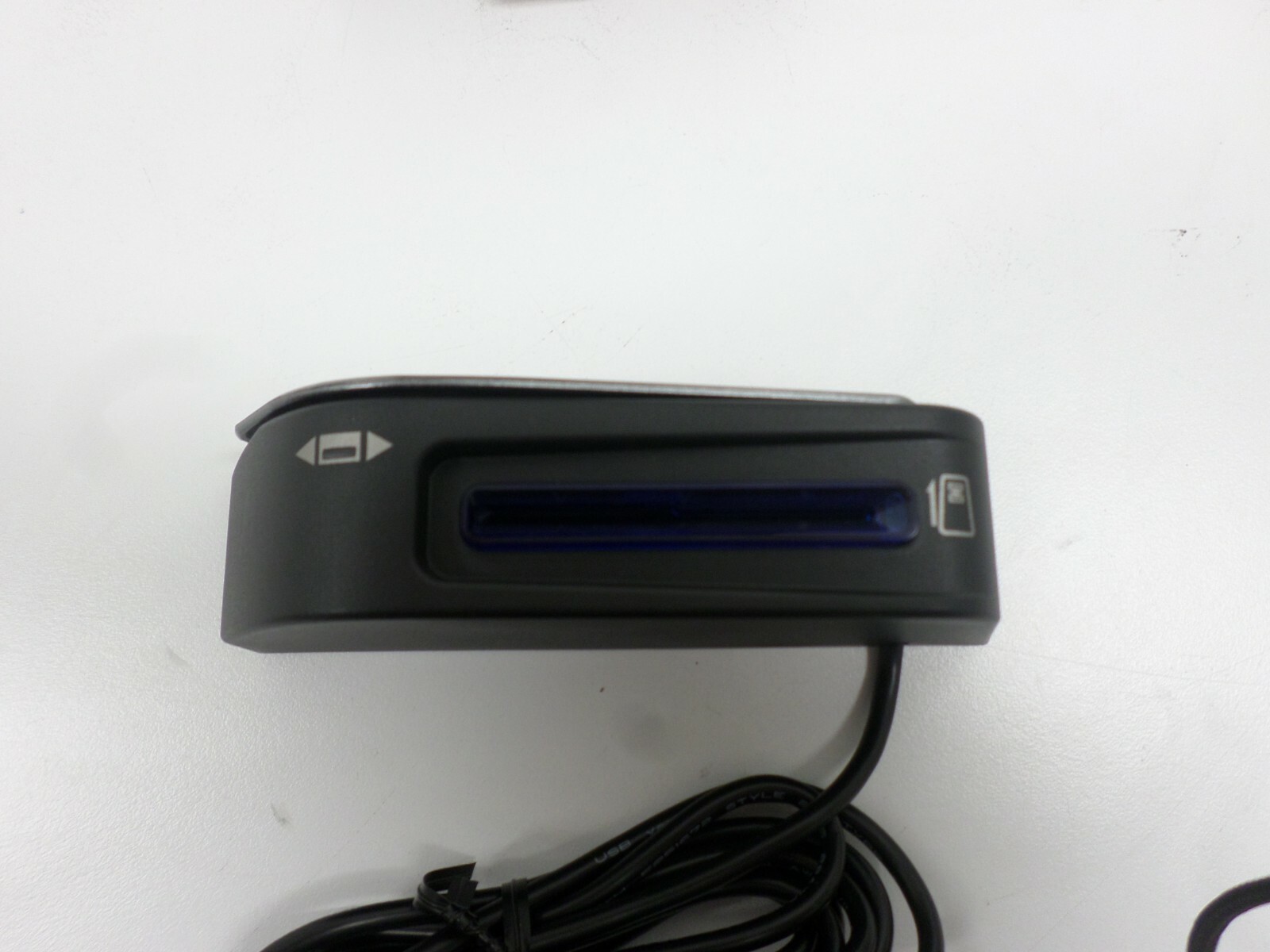 IDTECH IDEM-251P Hybrid Swipe Reader Open-Box