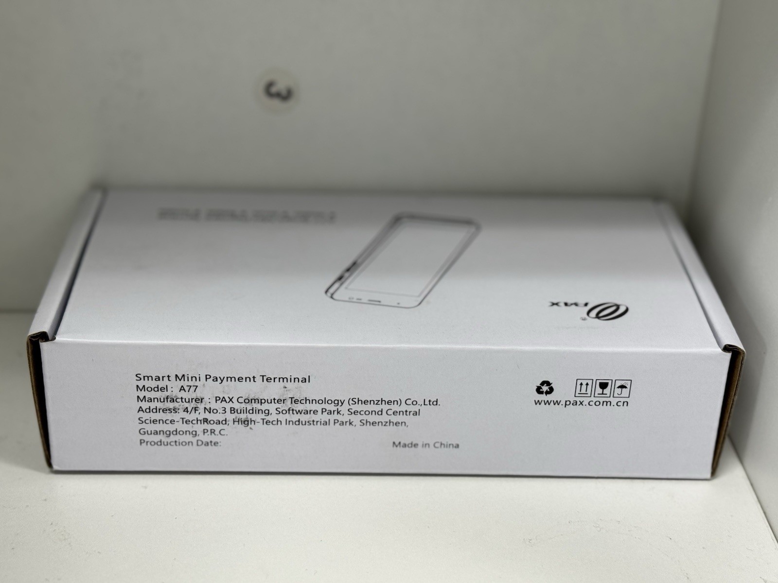 Pax A77 4G Wi-Fi BlueTooth Wireless Terminal A77-0AW-RE5-11EA