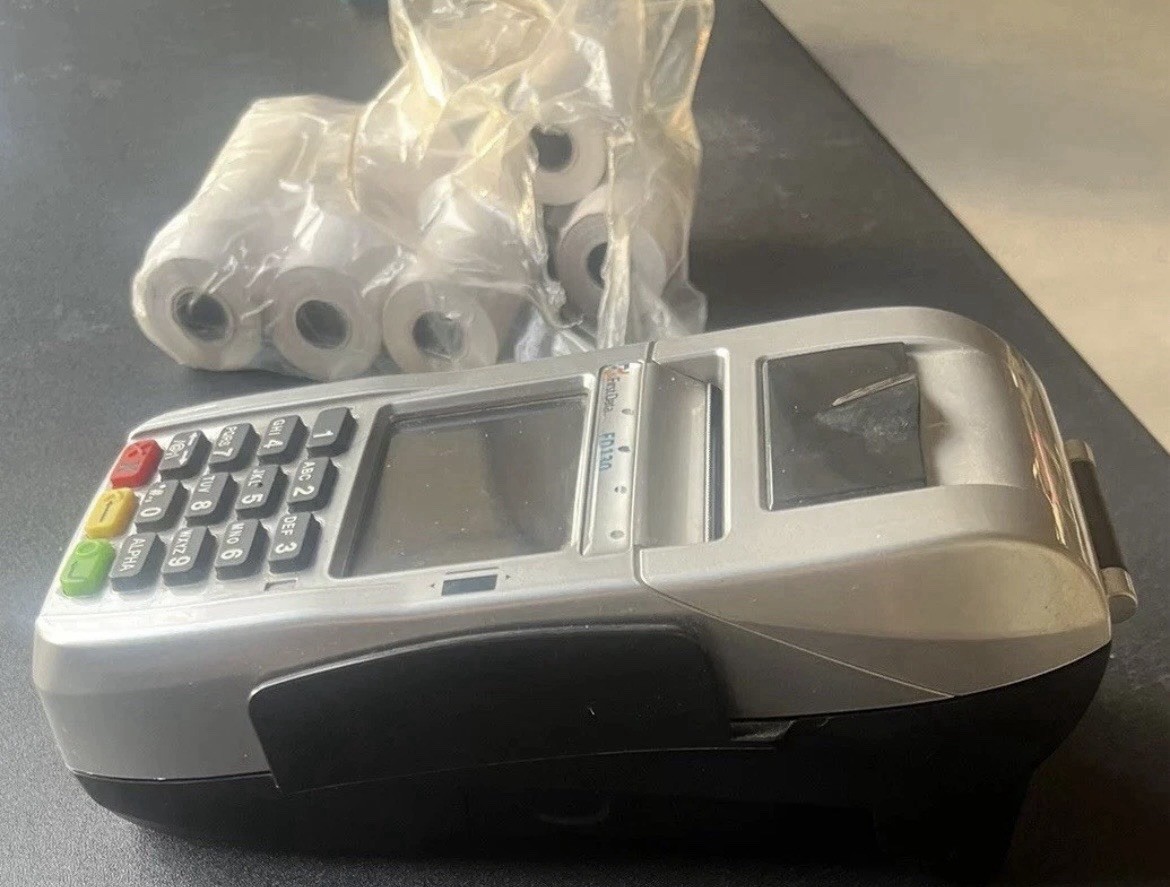 First Data FD130 EMV Credit Card Terminal + 8 Paper Rolls.