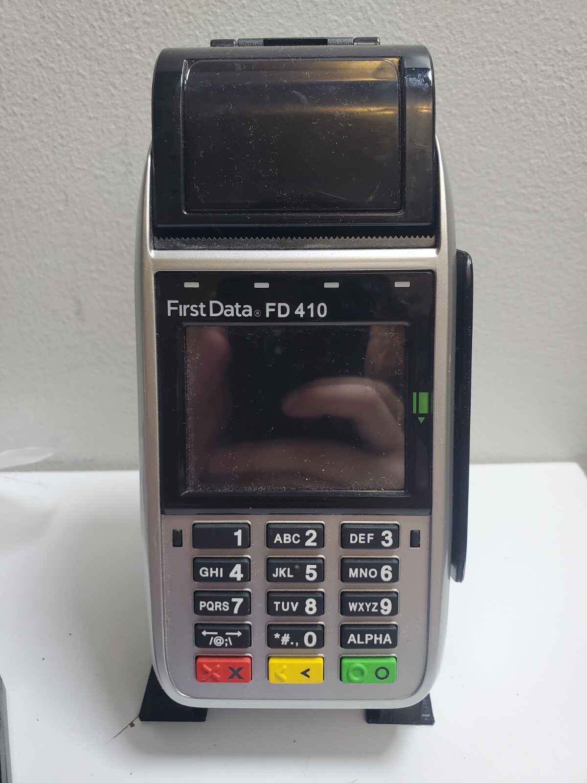 First Data FD410 Credit Card Terminal FOR PARTS/REPAIR – AS IS