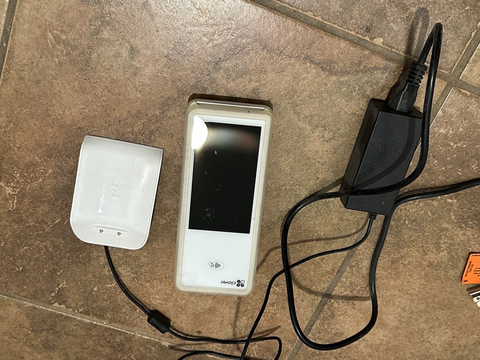 Clover Flex Handheld POS System C401U + Cradle + Cord – Used Tested Works