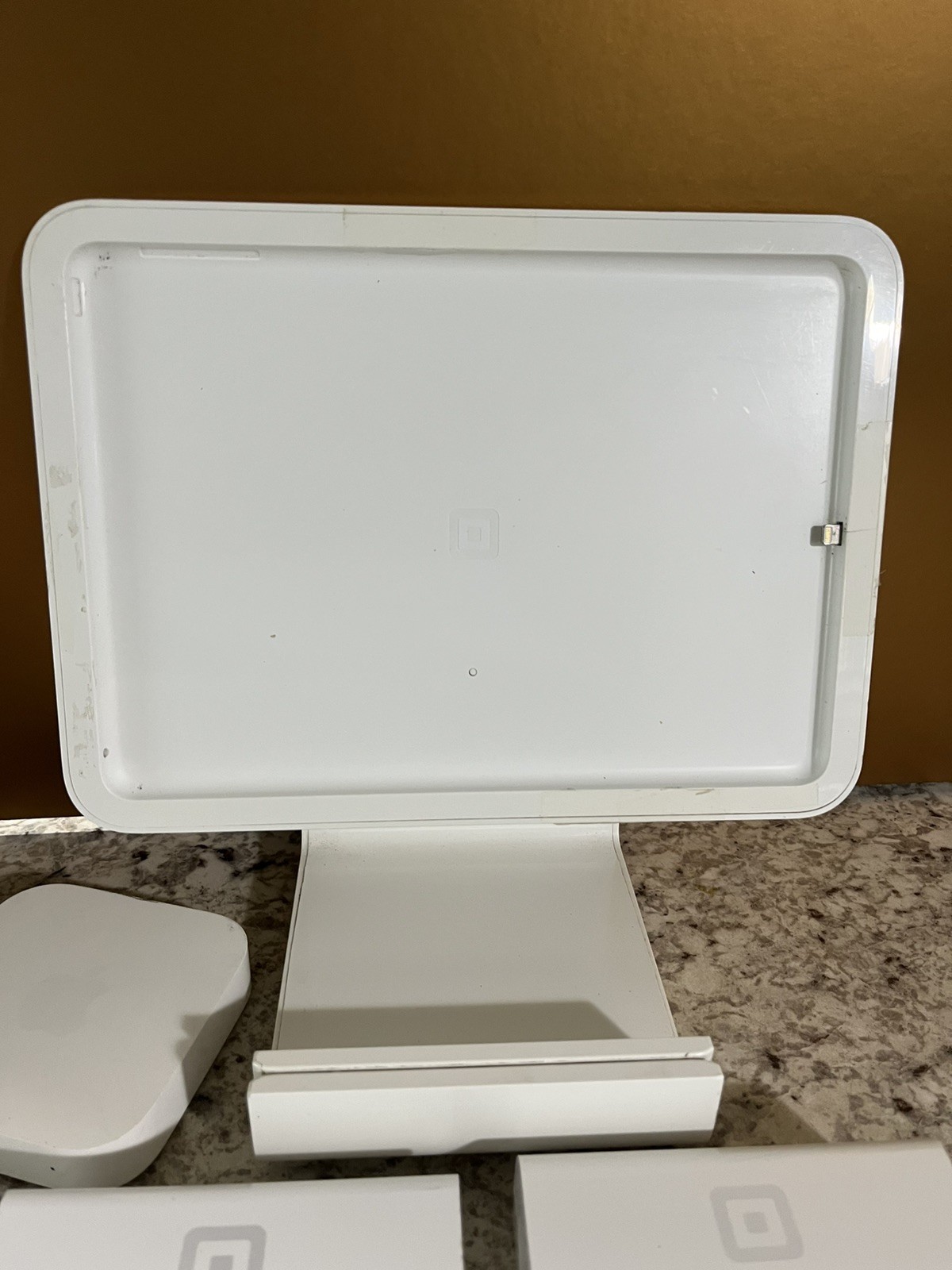Square POS Terminal Register Credit Card Machine POS System & Apple Airport Exp