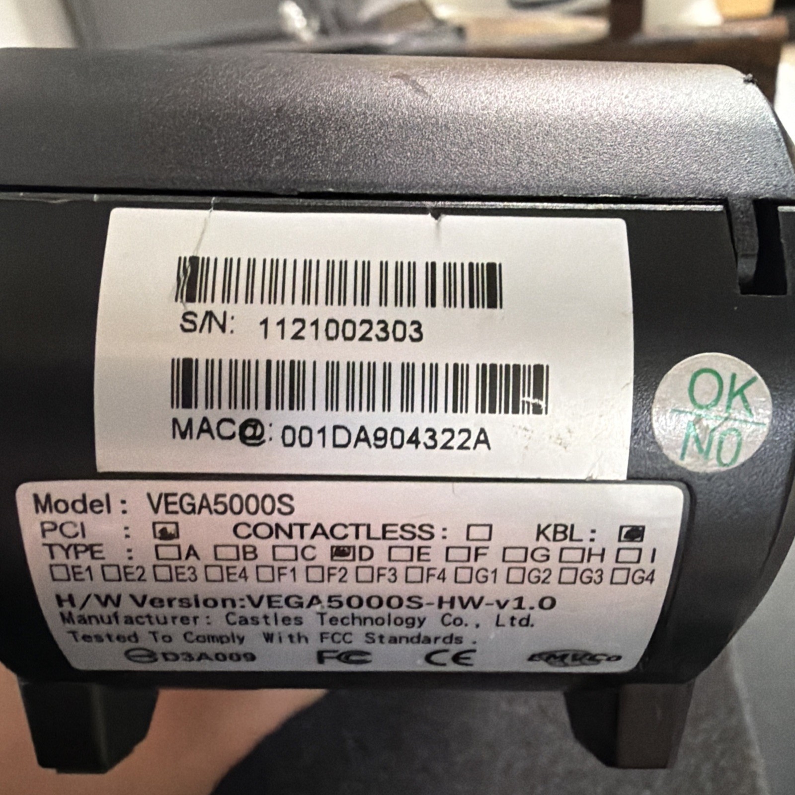 Dejavoo V8s Credit Card Payment Terminal EPS Vega5000S + Cat5e Ethernet Cable