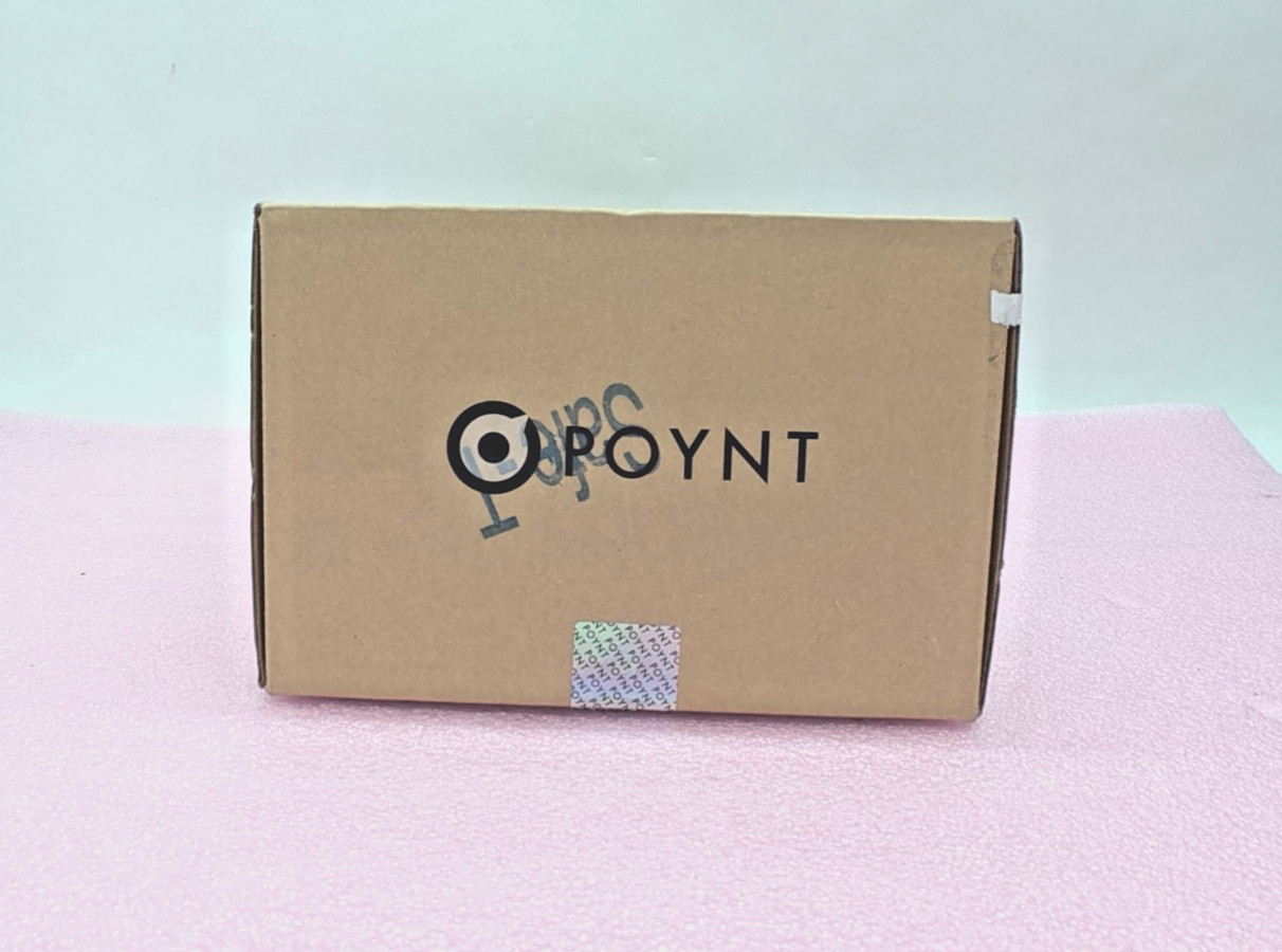 Poynt P3301 Smart Terminal POS Credit Card Reader WiFi 4G NFC EMV W/Dock T5