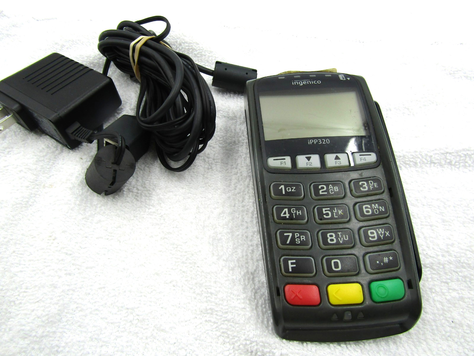 Ingenico IPP320 Payment Credit Card Reader Terminal With Cord