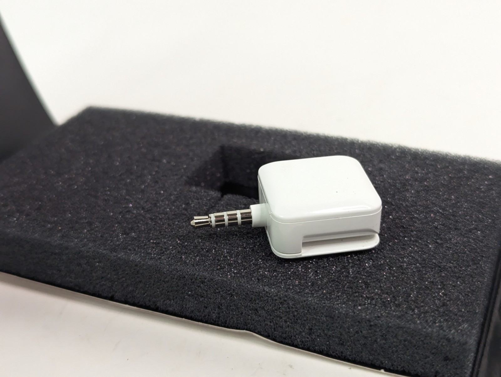 Square Register Credit Card Reader for Apple and Android Mobile Phones Tested