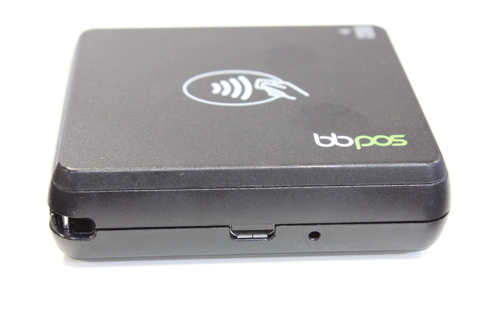 BBPOS Chipper EMV / NFC Bluetooth USB Card Reader MAGSTRIP 2AB7X-CHB2X -Black