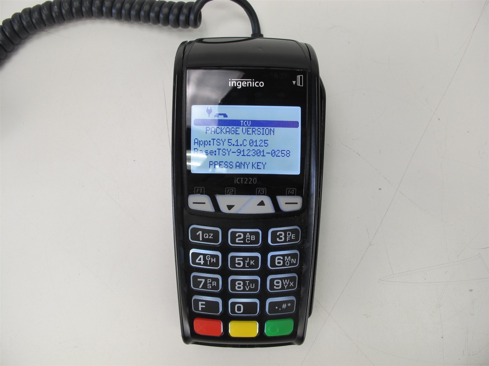 INGENICO iCT220 Credit Card Terminal Reader POS ICT220-11P3044A