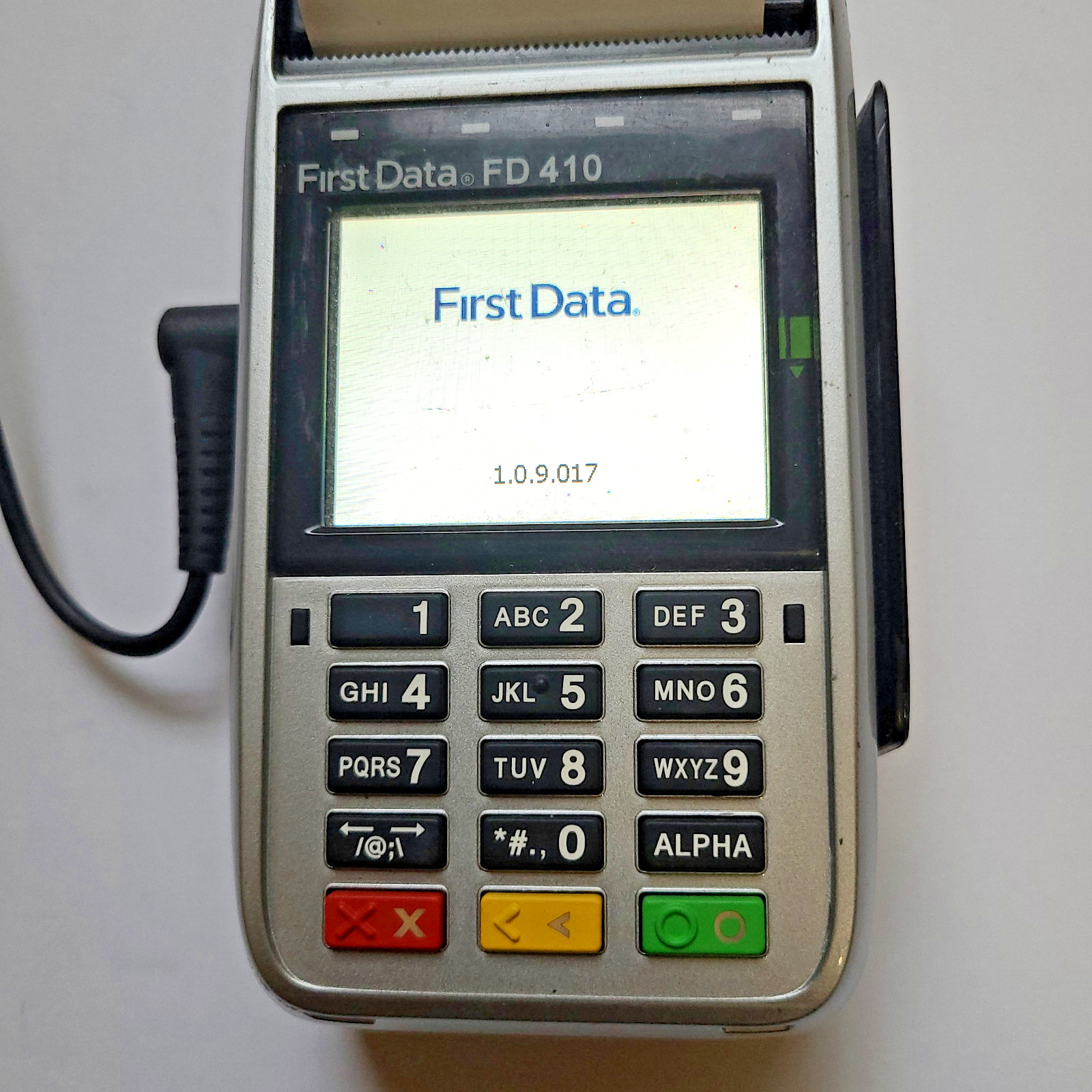 FirstData FD 410 DW Wireless Mobile Payment Processing Credit Card Terminal