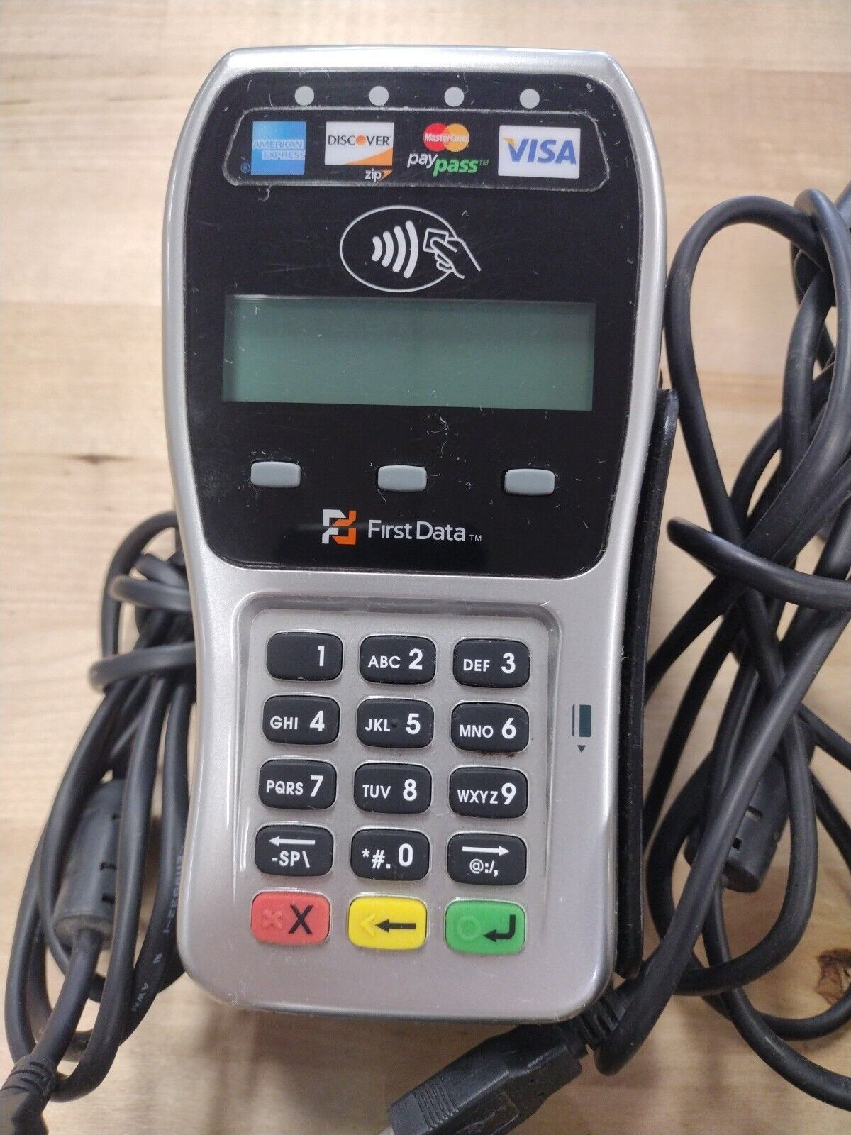 (2) First Data FD100ti Credit Card Machines & Pin Pad FD35 1 power cord