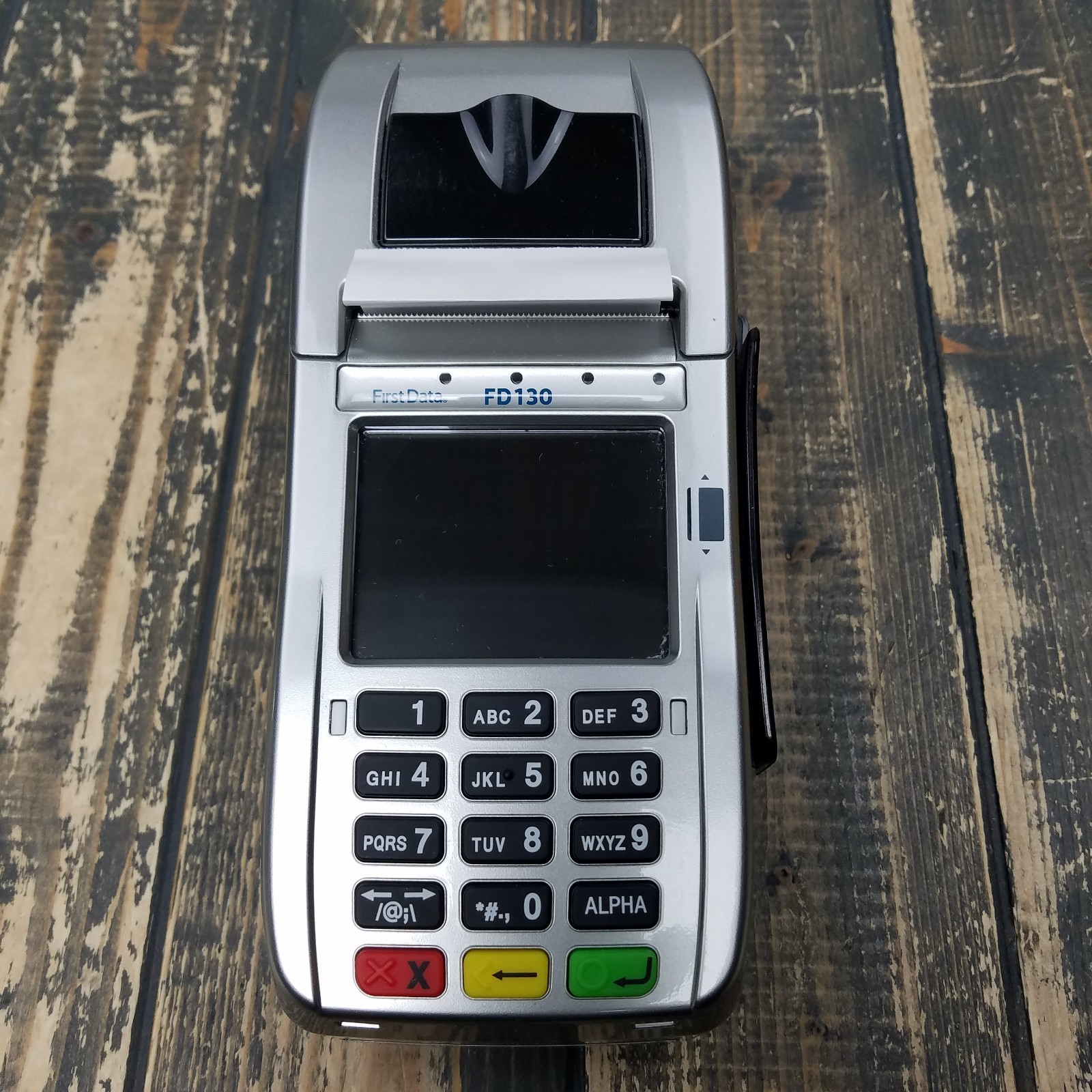 First Data FD130 Credit Card Terminal in BOX with Adapter and Paper + BOX