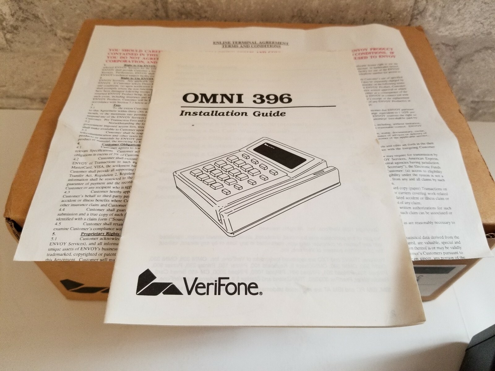 New VeriFone Omni 396 Credit Card/Transaction Office Terminal Reader In Box