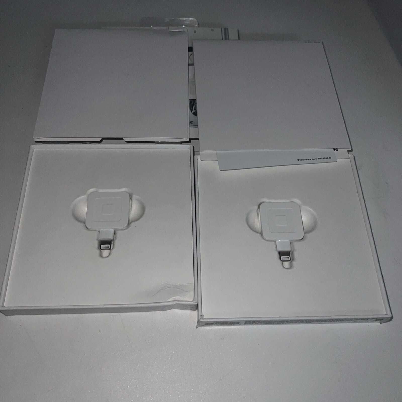 Lot Of 2 Reader for magstripe (with Lightning connector)