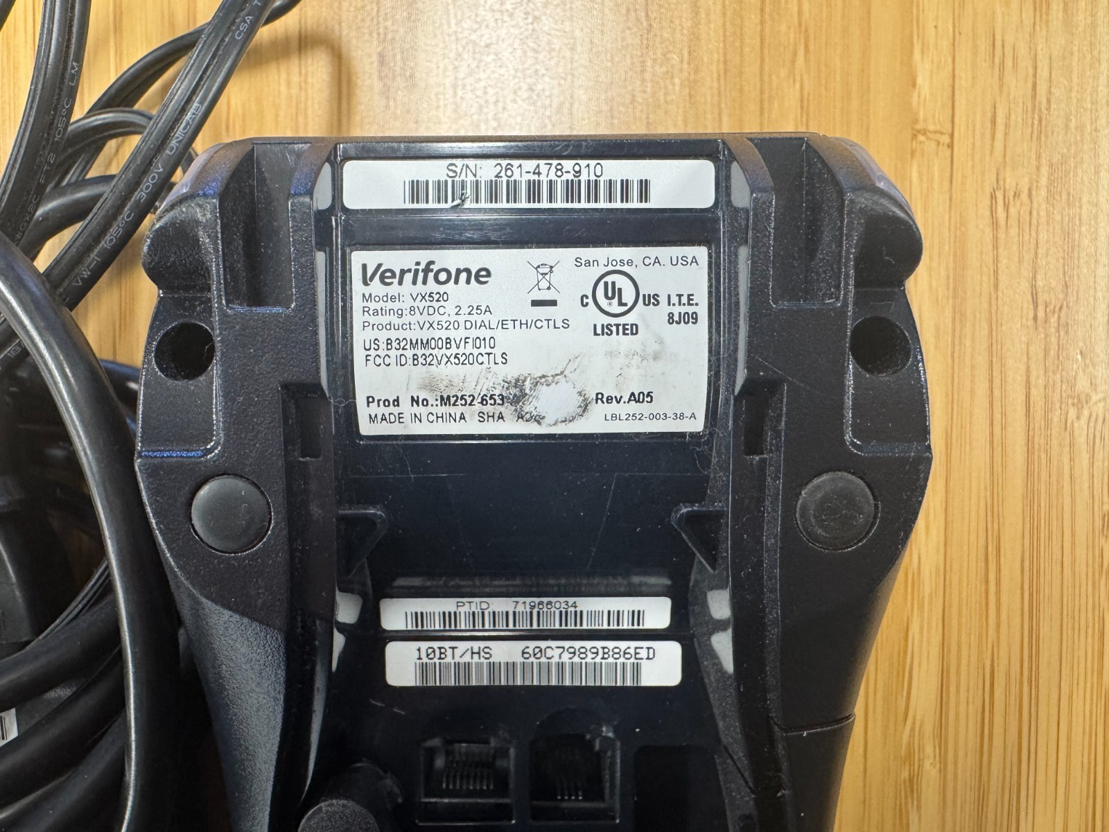 Verifone VX520 Credit Card Terminal POS Machine w/ Power Adapter