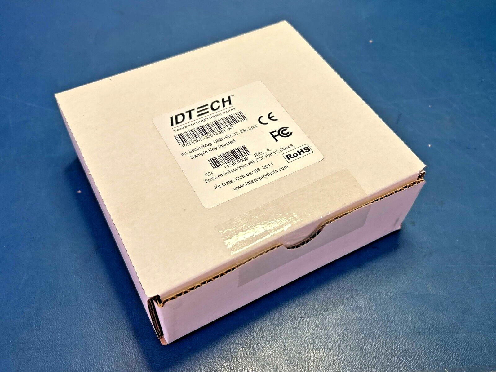 ID Tech SecureMag Credit Card Swipe Reader IDRE-335133BE-KT