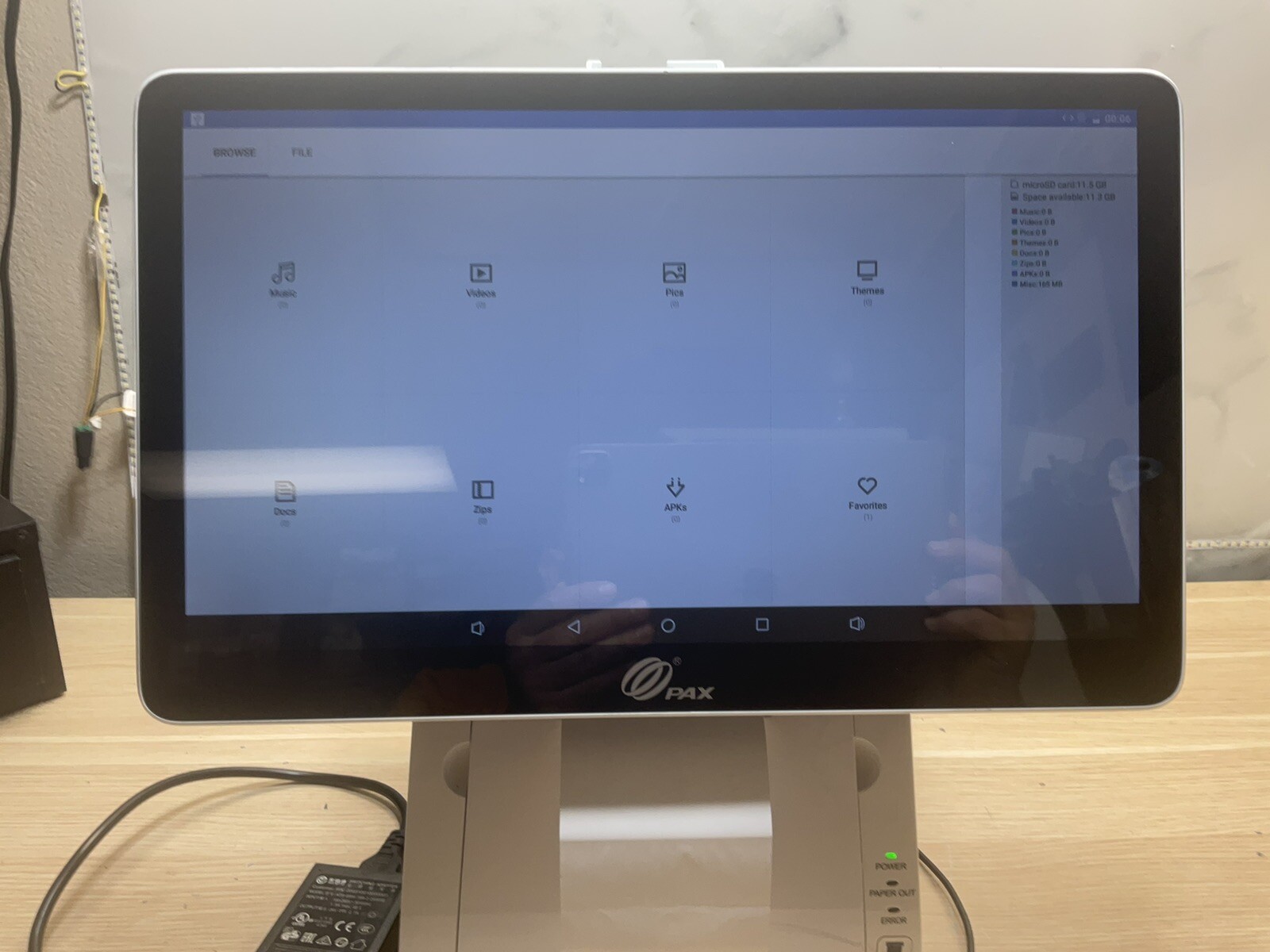 PAX E800 Point Of Sale System Android Payment Terminal Sold As Is/JUA2330