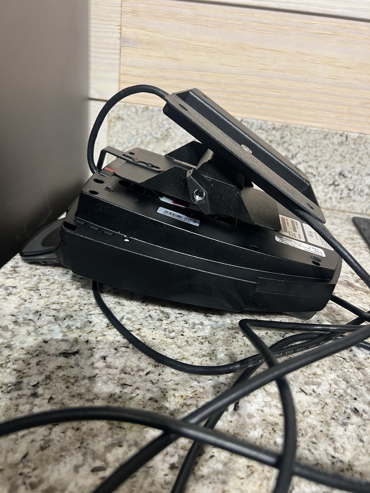 Equinox L5300 Credit Card Terminal – Black – W/ Power Cord & HD Adjustable Mount
