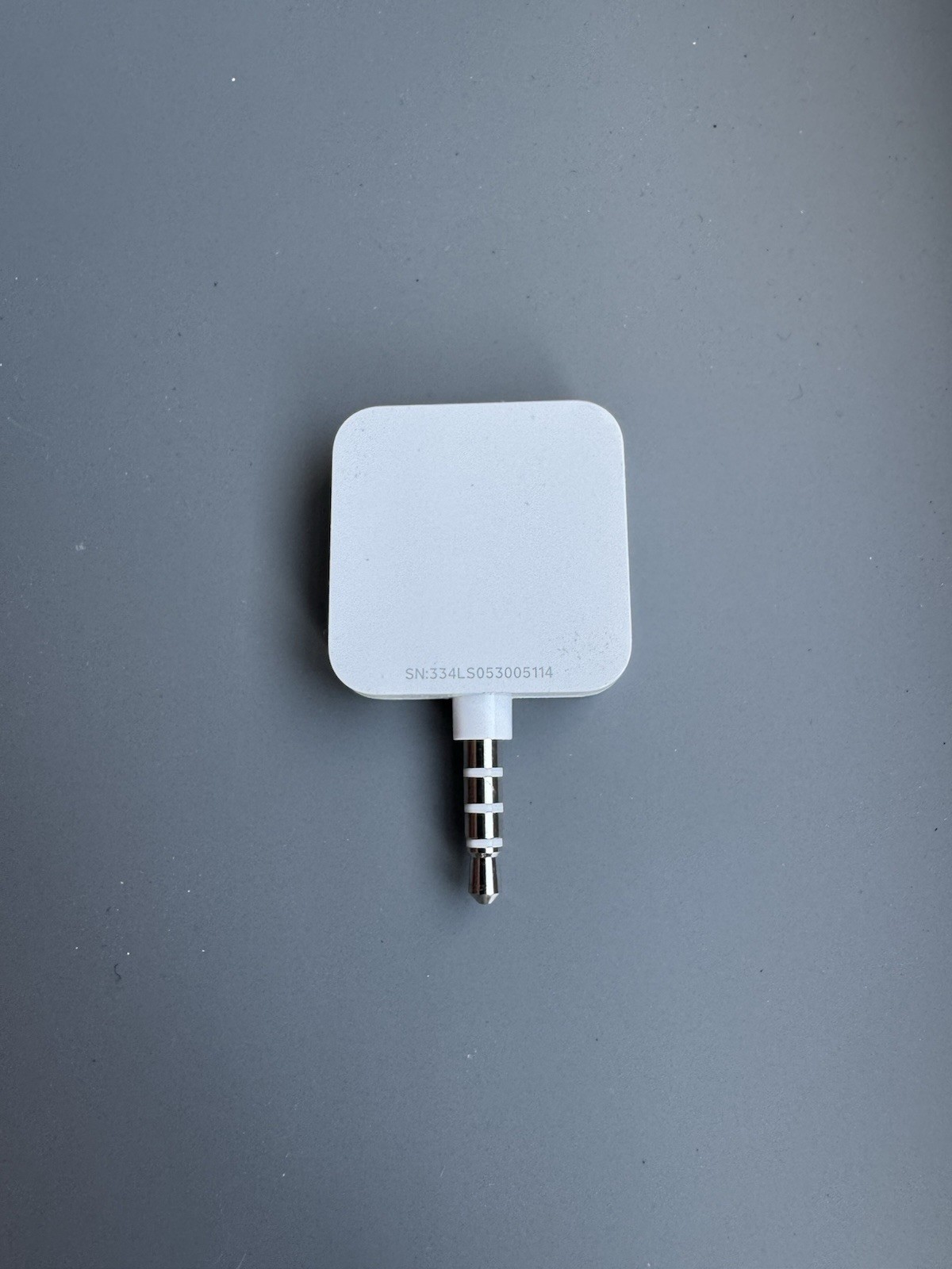 Square Credit Card Reader Apple Android Mobile Phones 3.5mm headphone jacks