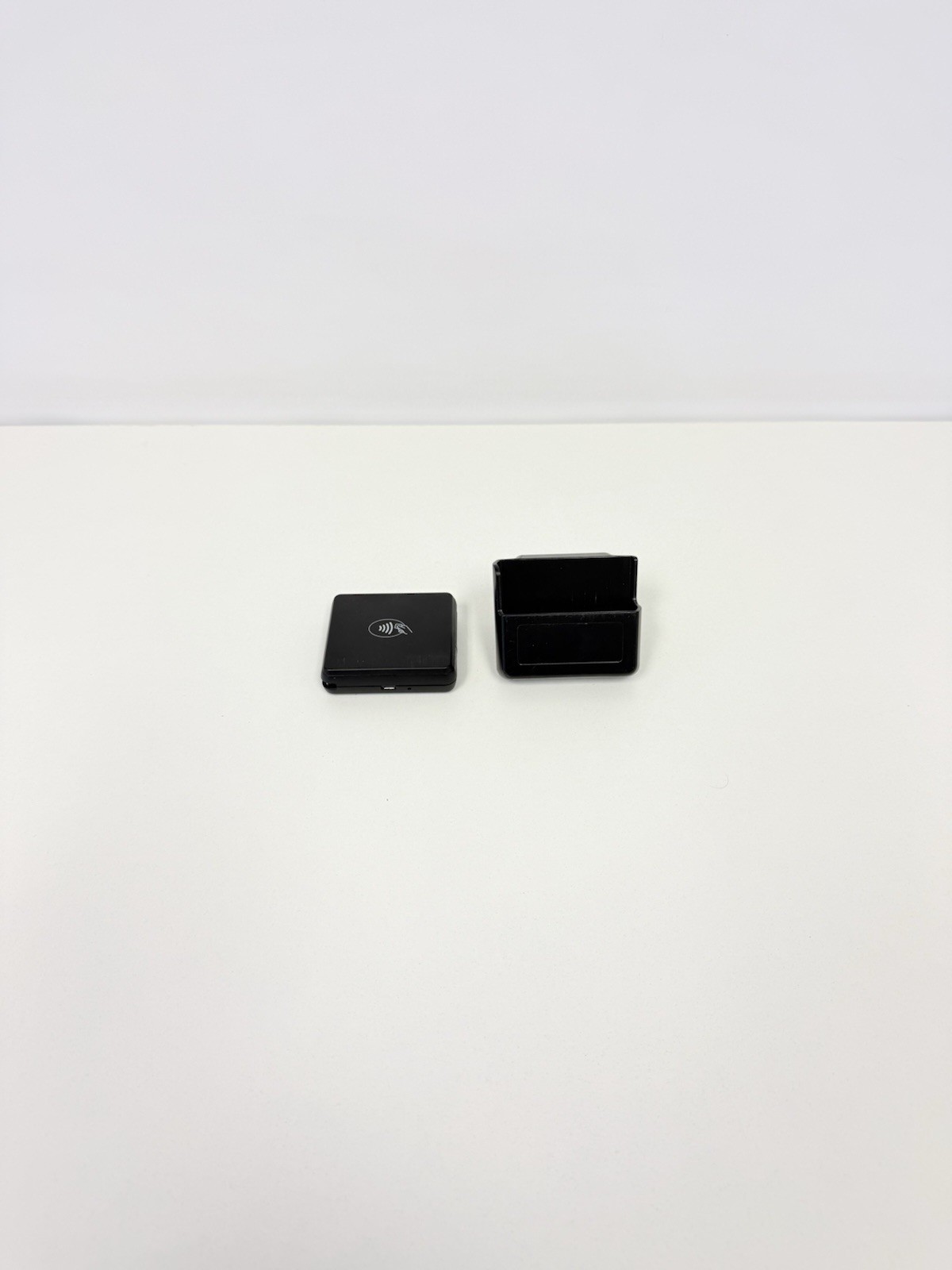 BB POS CHB20 POS Card Reader With Stand Black Tested