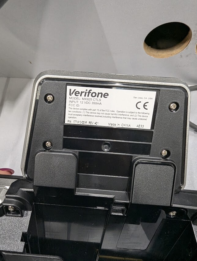 VeriFone MX 925 PCI 4.x 7″ Touchscreen Terminal – External CTLS Installed New