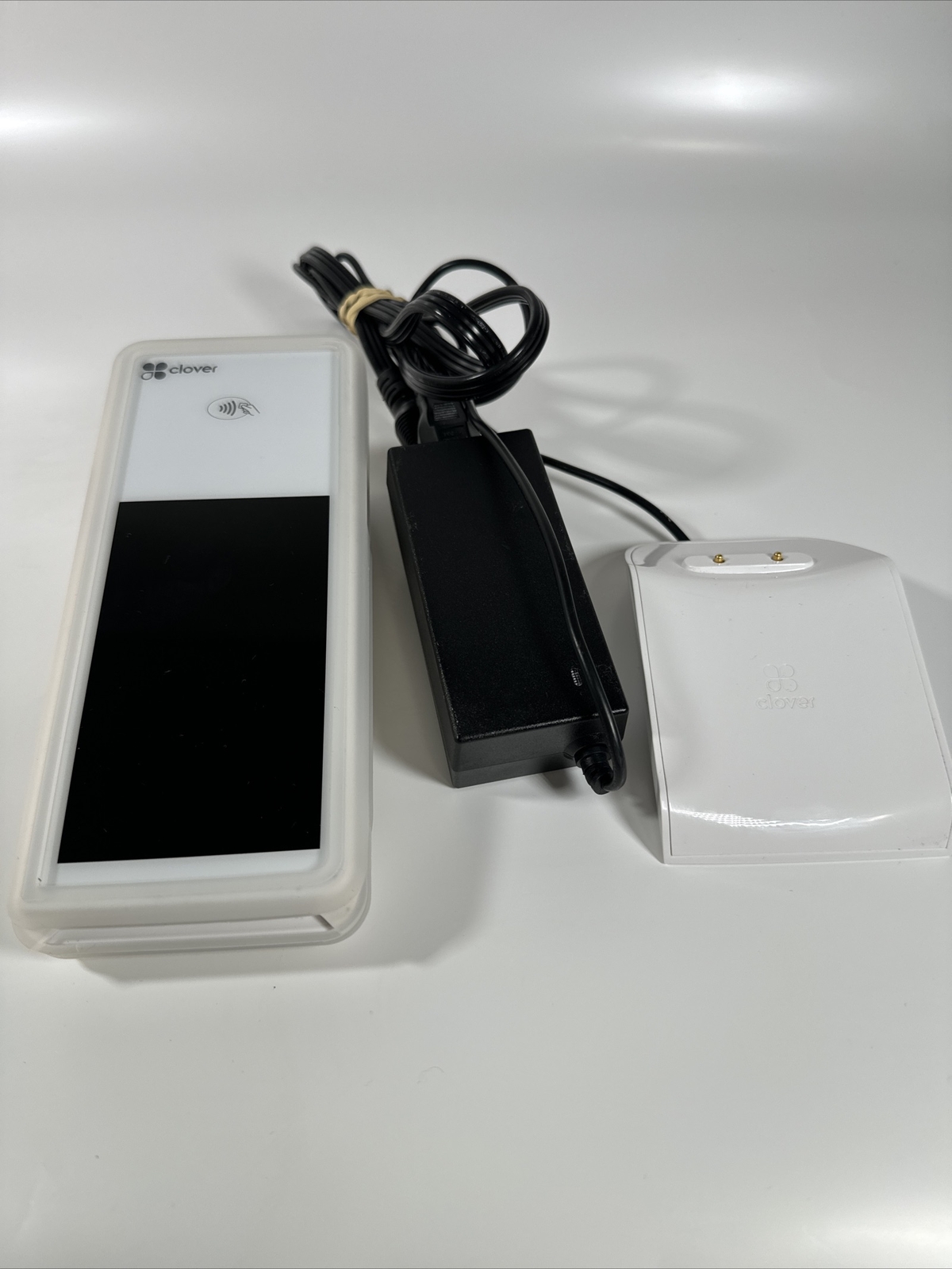 Clover Flex LTE K400 Wireless Credit Card Processor With Charging Cradle LOCKED!