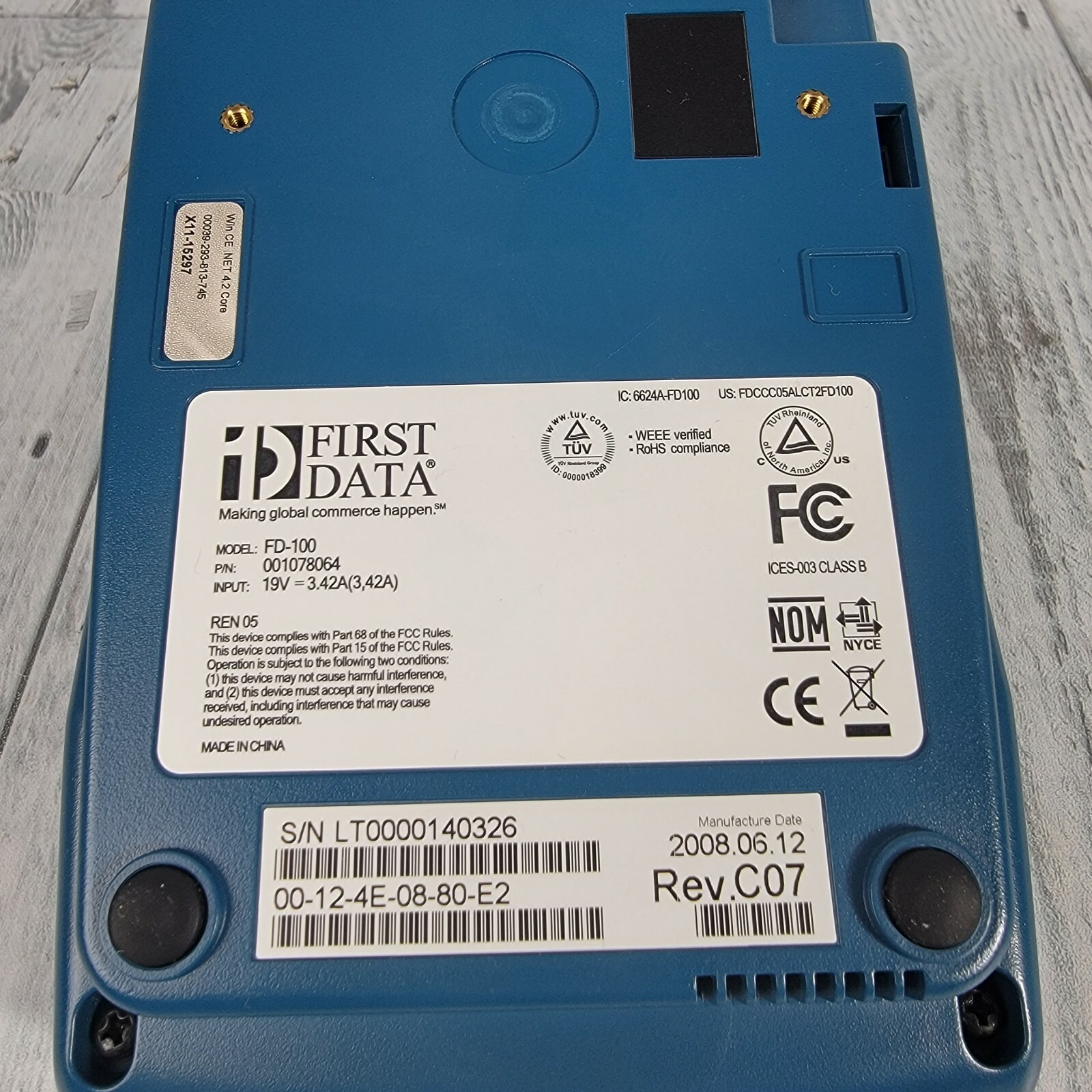 First Data FD100 POS credit Card terminal reader with fd10
