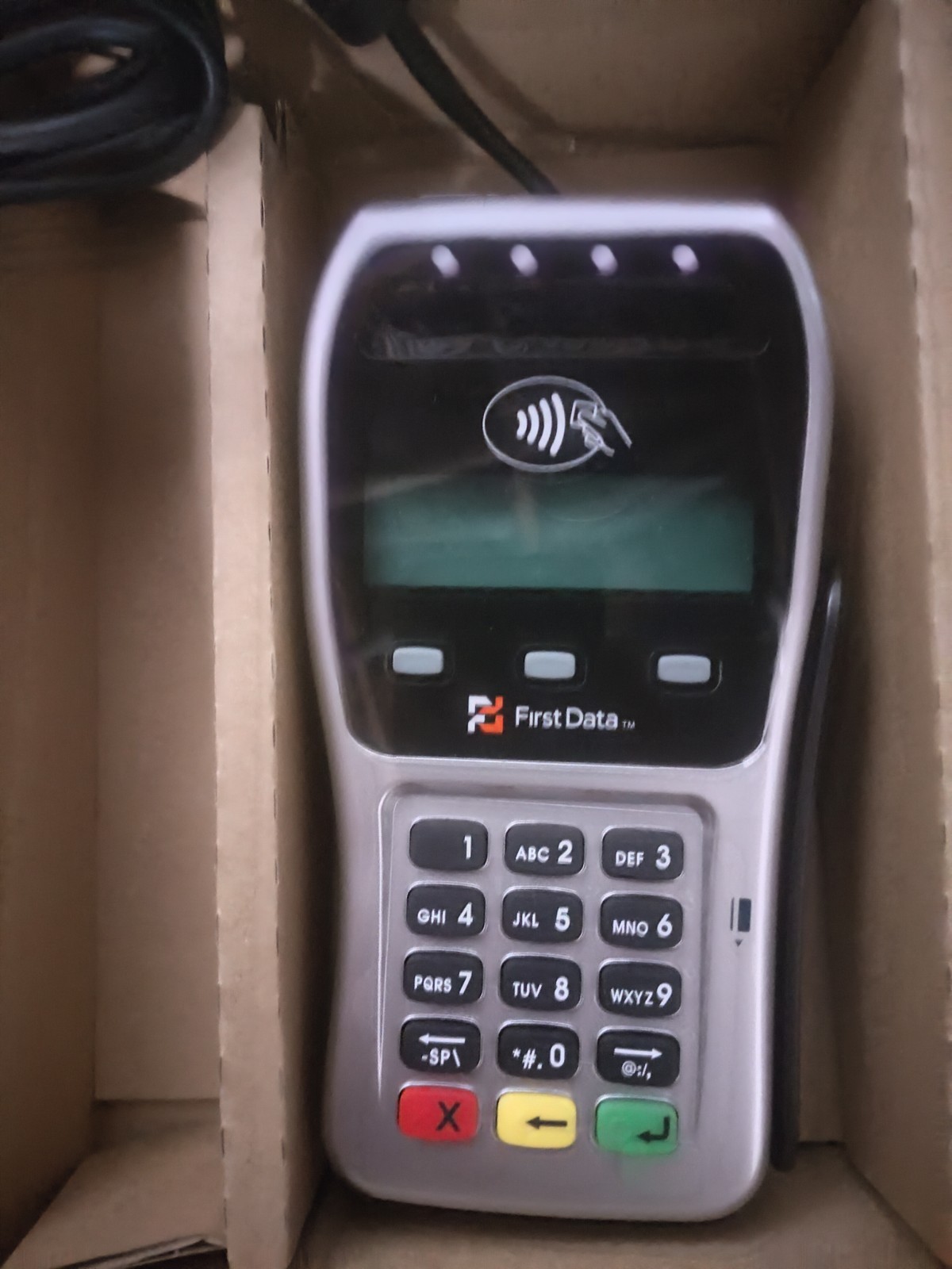 First Data FD-35 Pin Pad Credit Card Reader USB powered WORKING