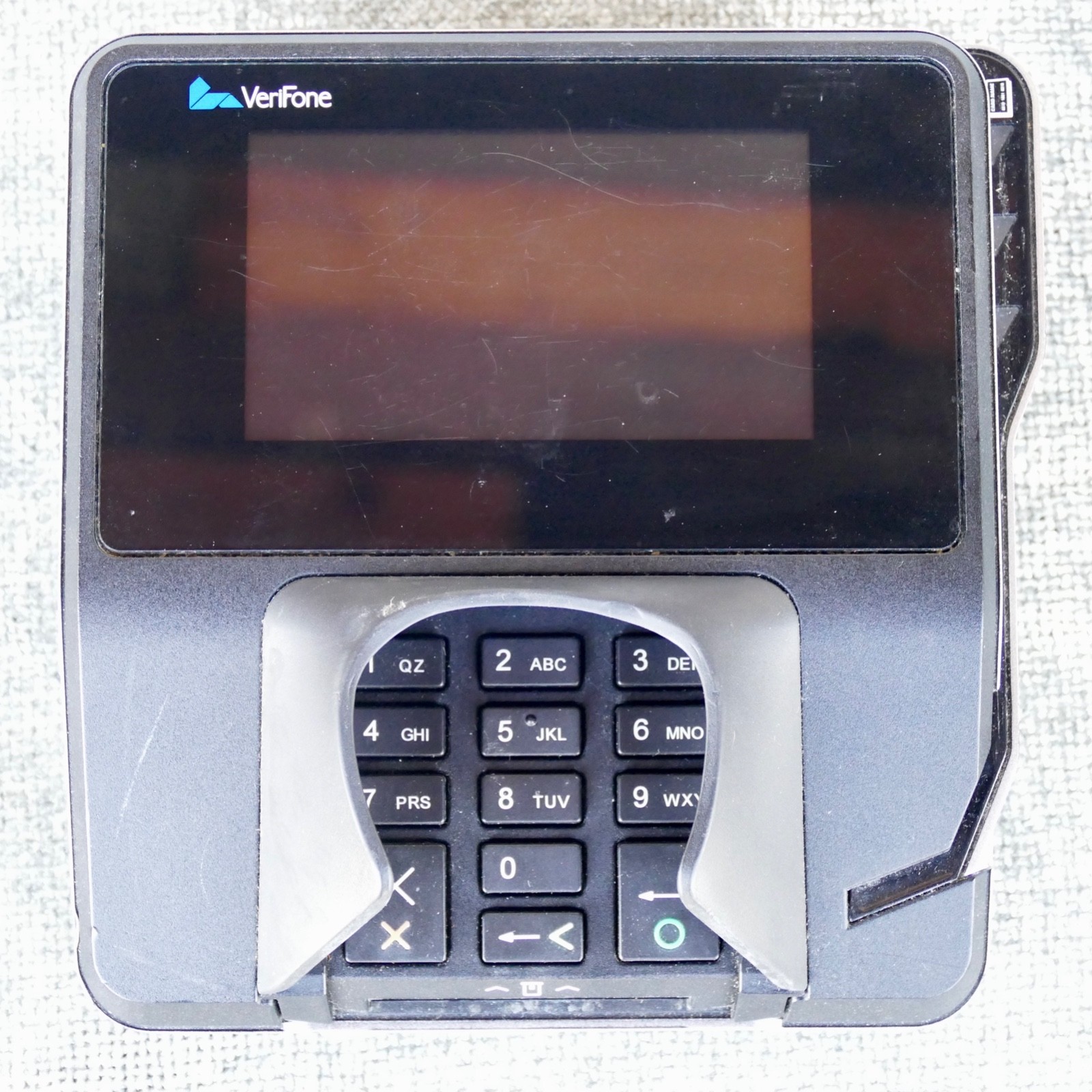 Lot of 2 Verifone MX 915 Pin Pad Payment Terminal w/MX900-01 – mx915