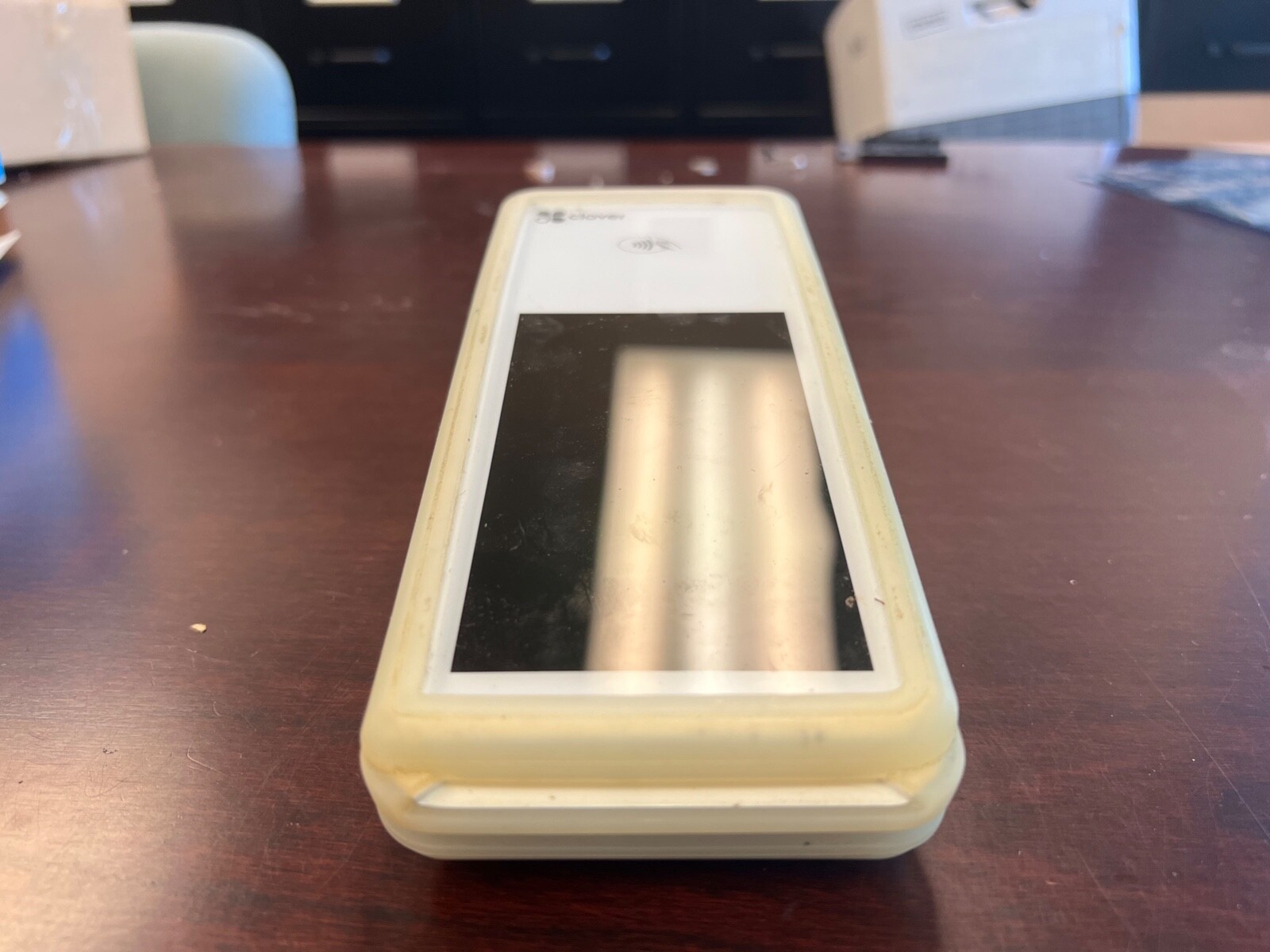 Clover Station Credit Card Reader and Charging Station