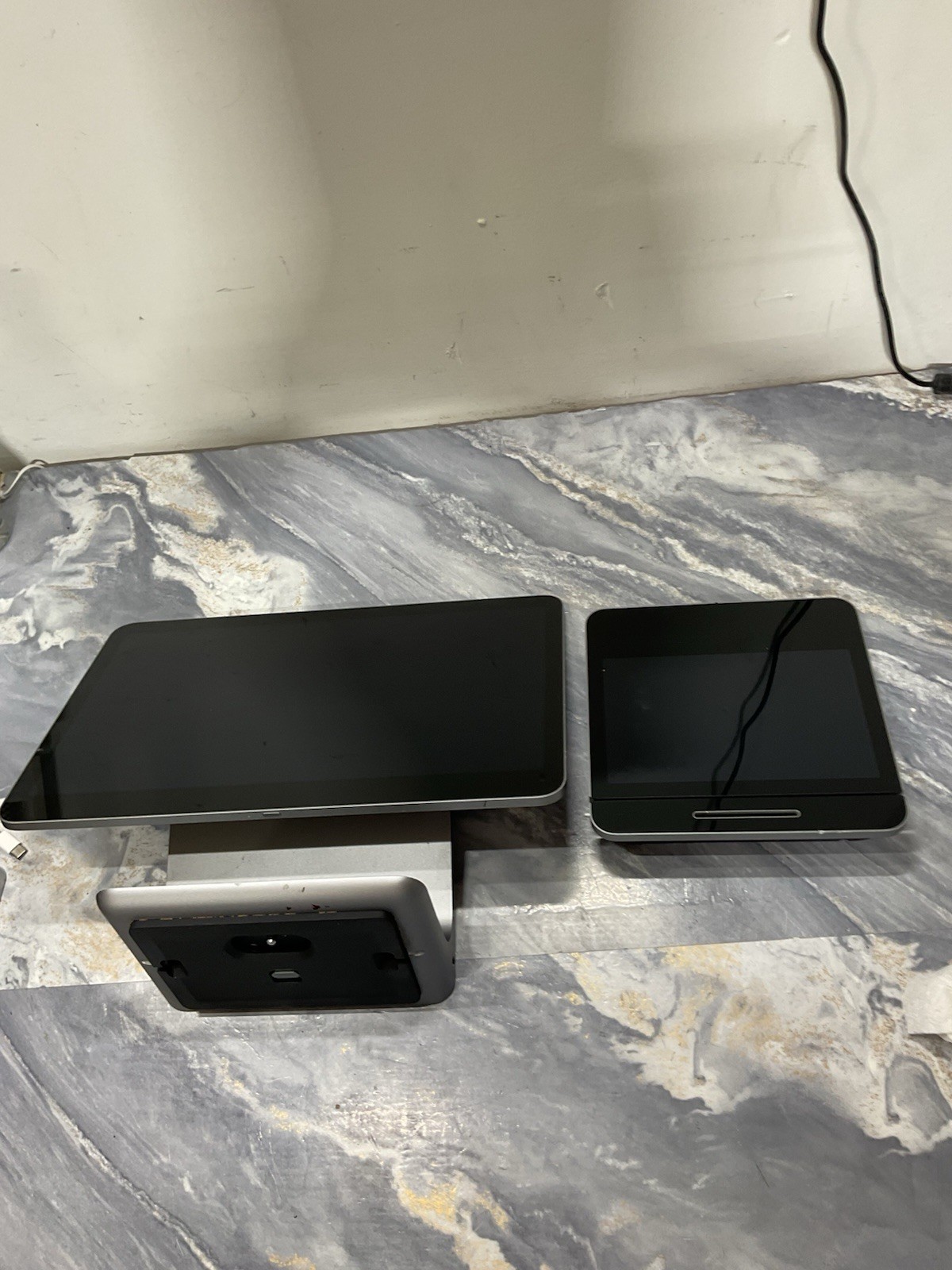 Square SPB1-01 POS Register With Card Reader SPB4-01 Sold As Is For Parts UNTE